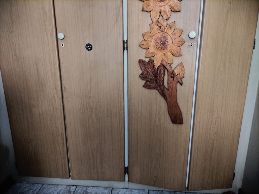 2 Bedroom Property for Sale in Rustenburg Central North West